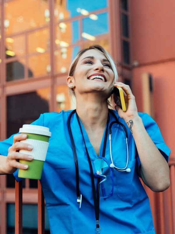 representation of the daily life of a nurse going to work